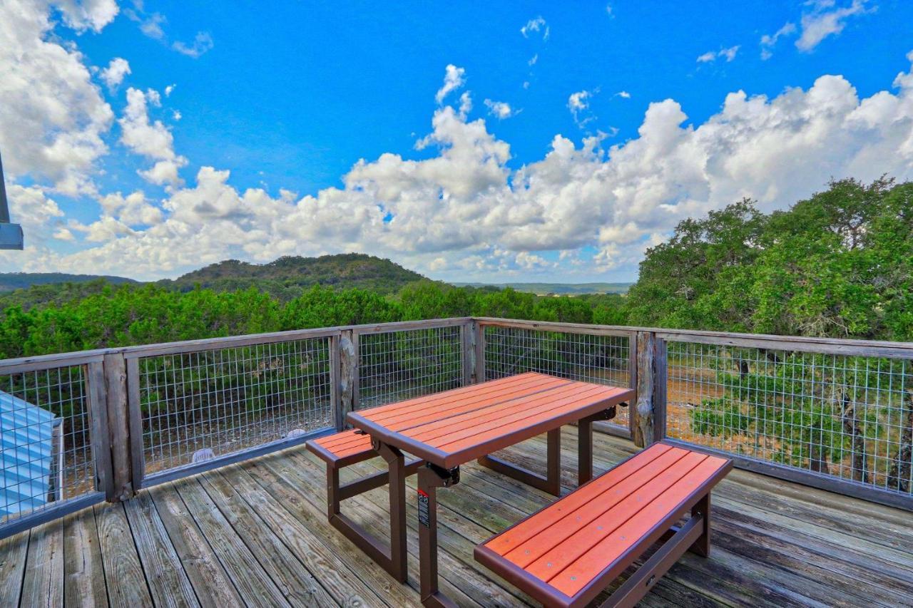 Log Cabin At Old Glory Ranch Wimberley Exteriér fotografie