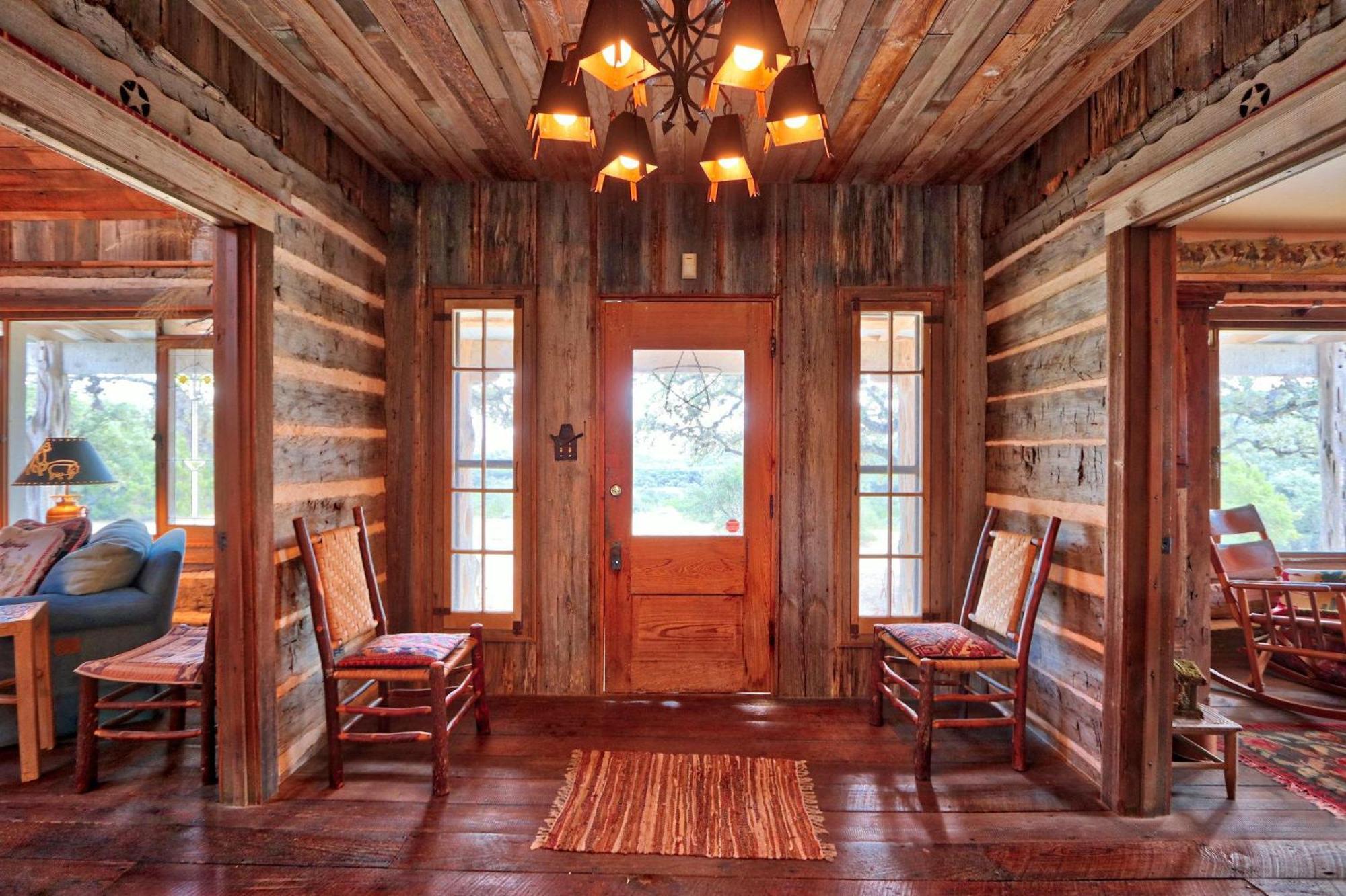 Log Cabin At Old Glory Ranch Wimberley Exteriér fotografie